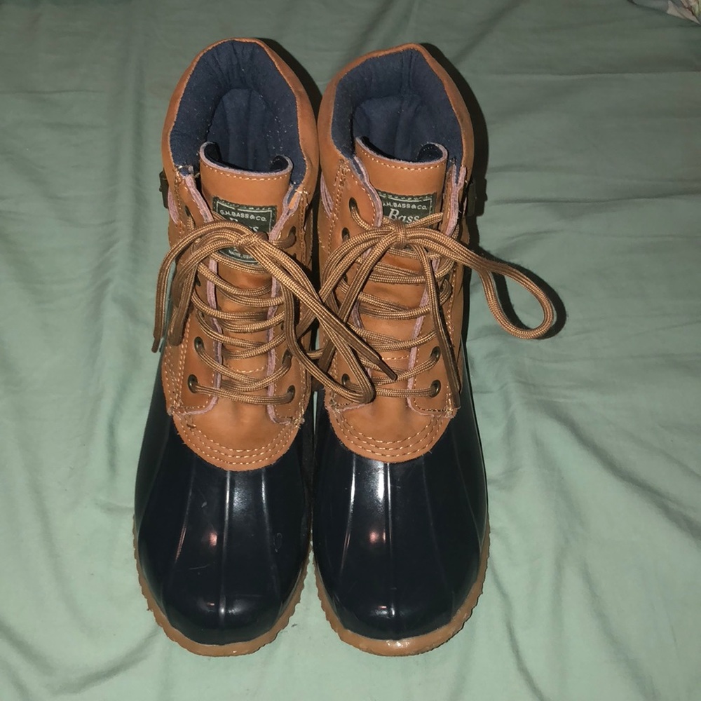 G.H. Bass & Co Duck Boots size 9 💕Great condition